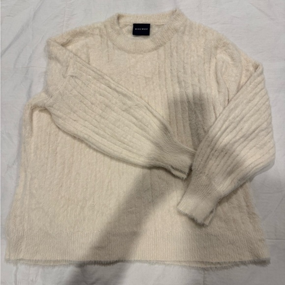 Sweater - Picture 3 of 3